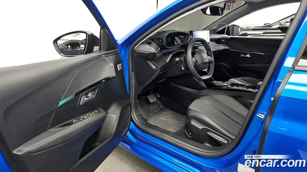 Peugeot 208 2022 из KR, фото 5