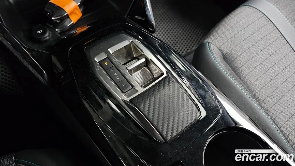 Peugeot 208 2022 из KR, фото 6