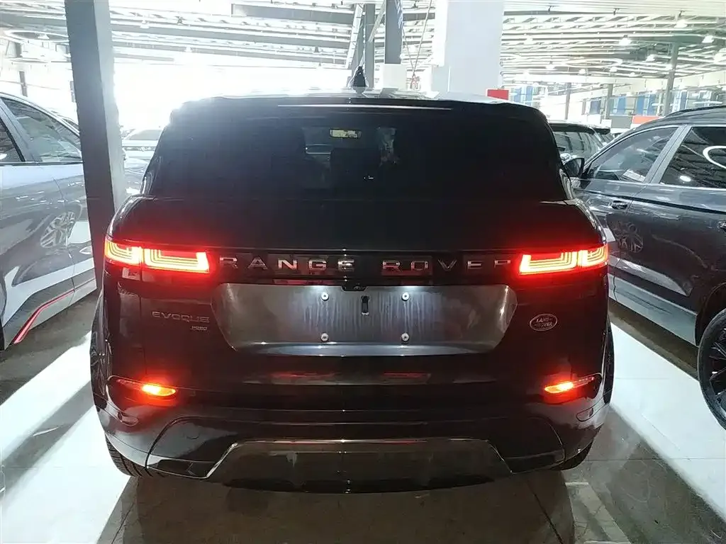 Land Rover Evoque — фото 7