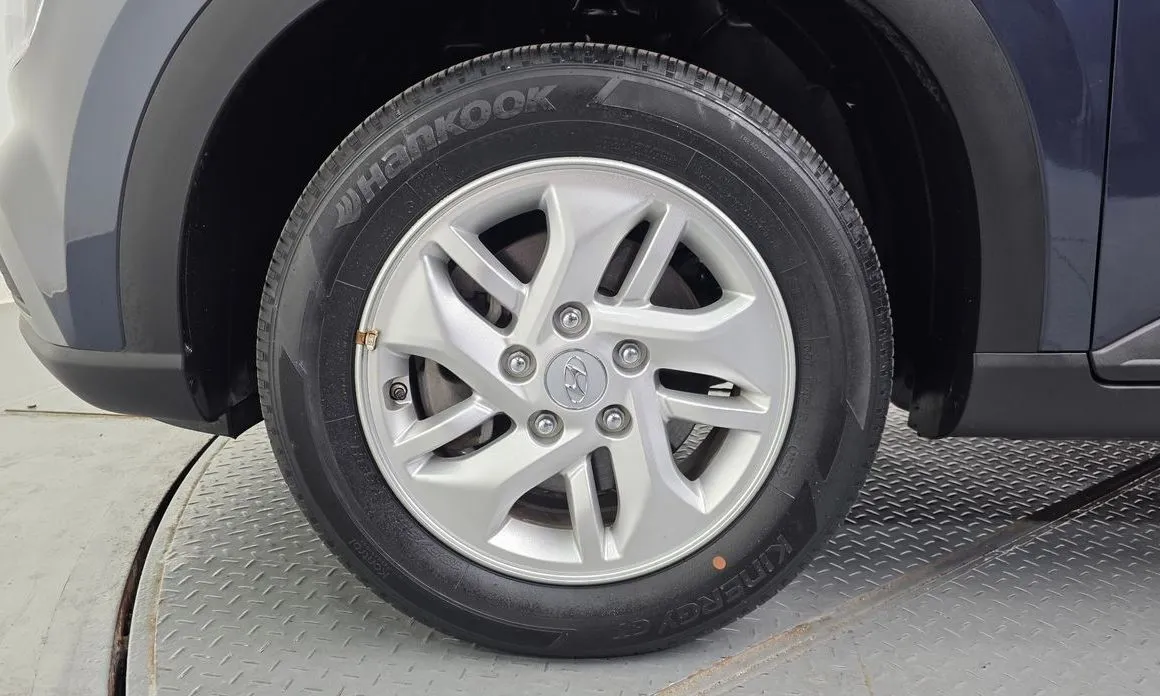 Hyundai Venue 2021 из KR, фото 6