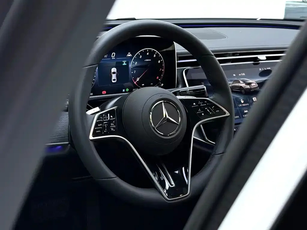 Mercedes-Benz E-Class (Import) — фото 3