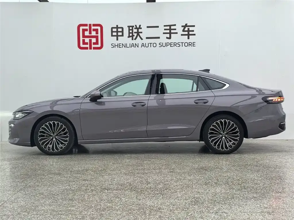 Volkswagen Passat — фото 3