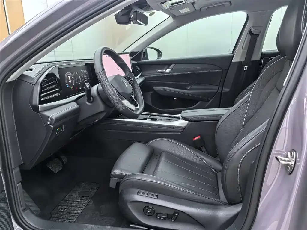 Volkswagen Passat — фото 7