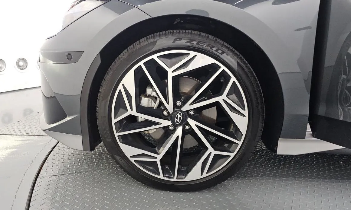 Hyundai Ioniq6 — фото 7
