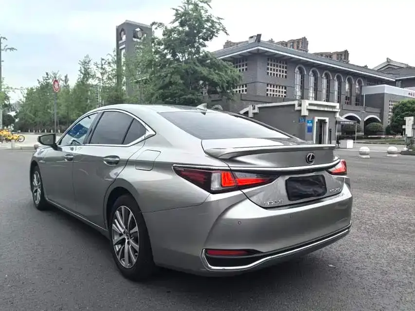 Lexus ES 2021 из CN, фото 4