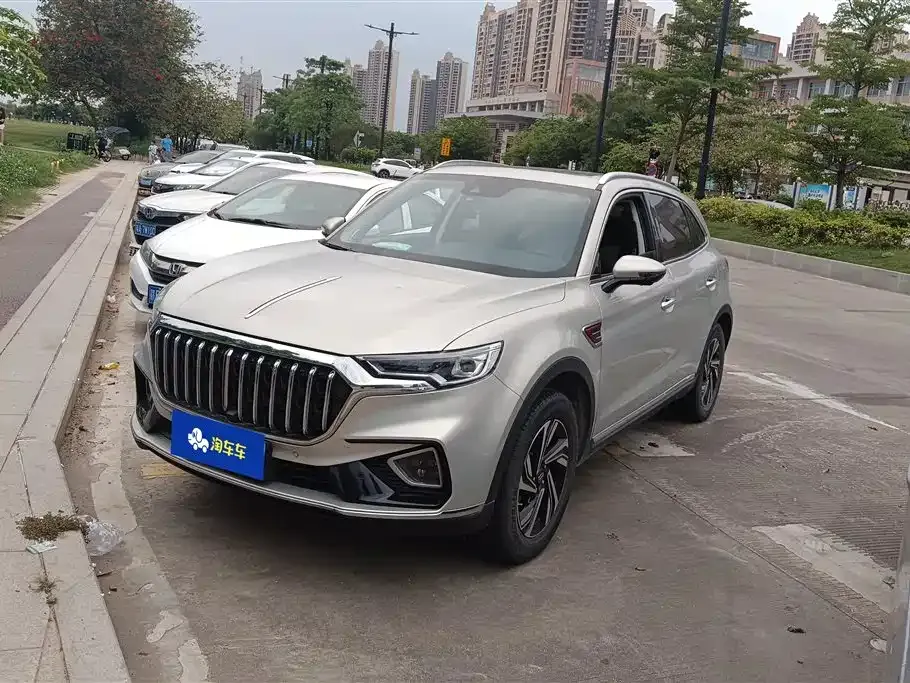 Hongqi HS5 — фото 1