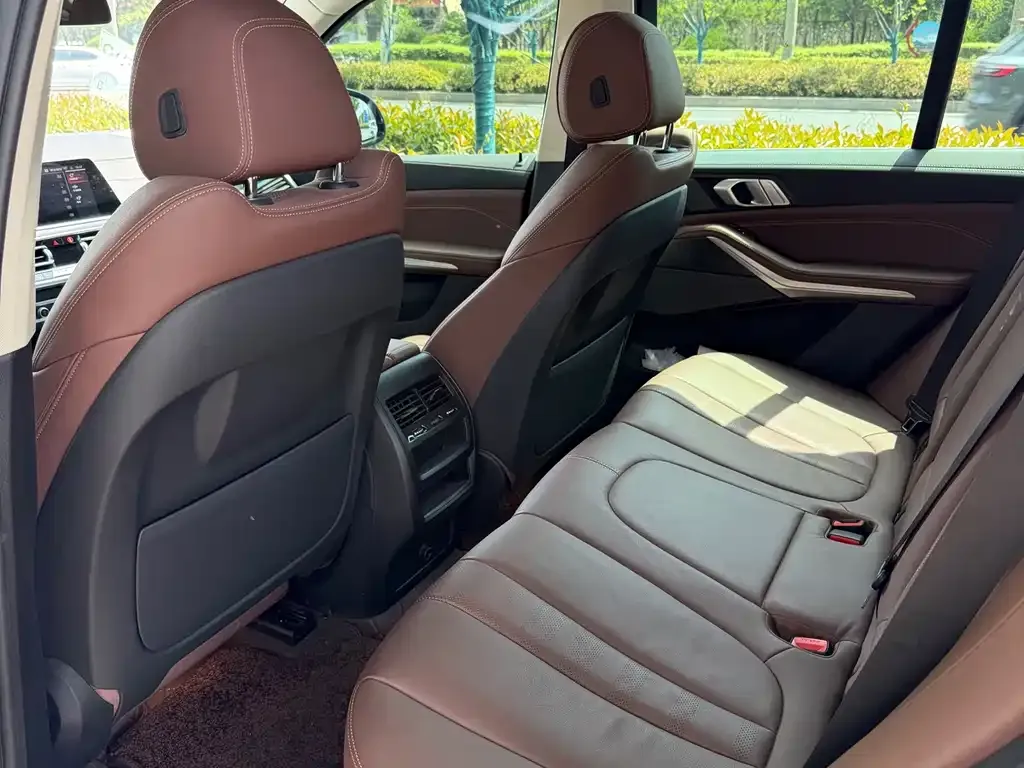 BMW X5 (Import) — фото 10