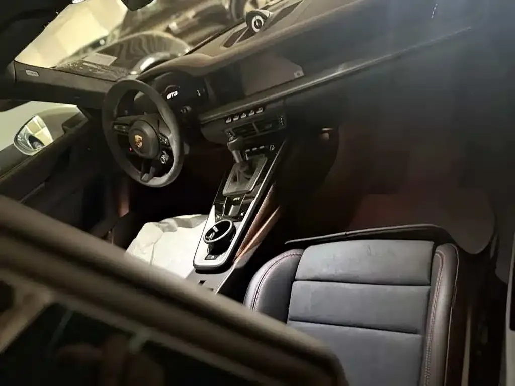 Porsche 911 2026 из CN, фото 2