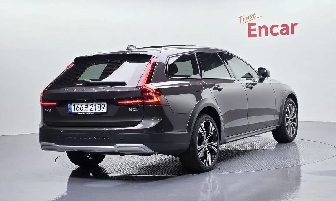 Volvo V90 2021 из KR, фото 3