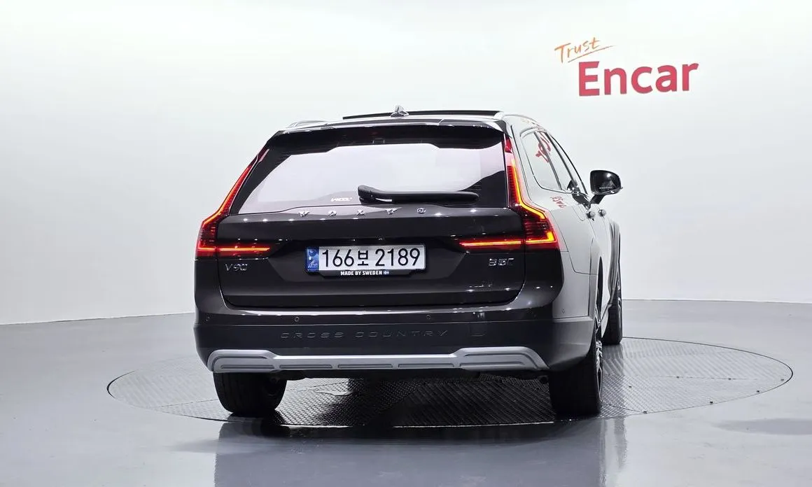 Volvo V90 2021 из KR, фото 4