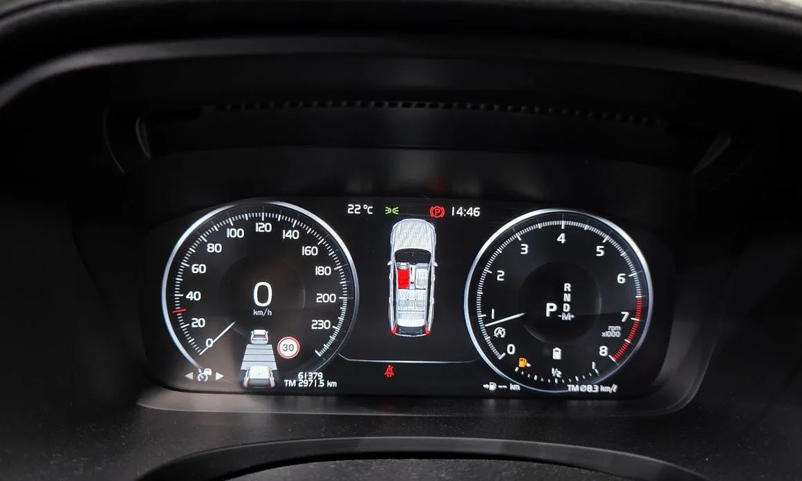 Volvo V90 2021 из KR, фото 2