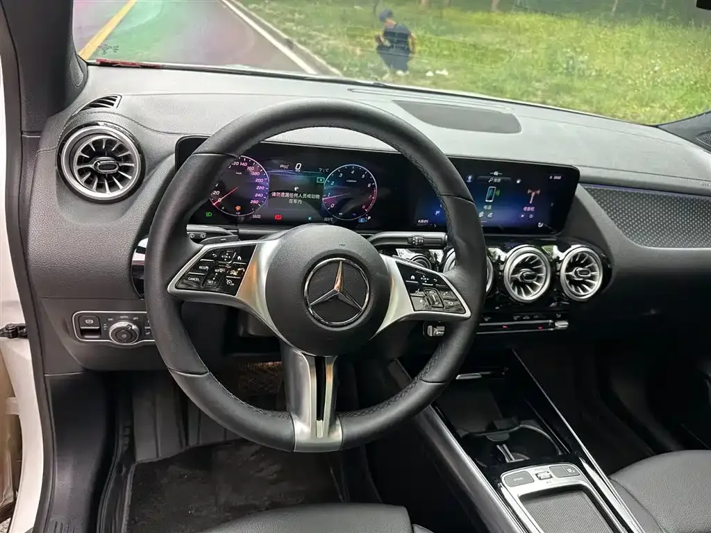 Mercedes-Benz GLA 2025 из CN, фото 5