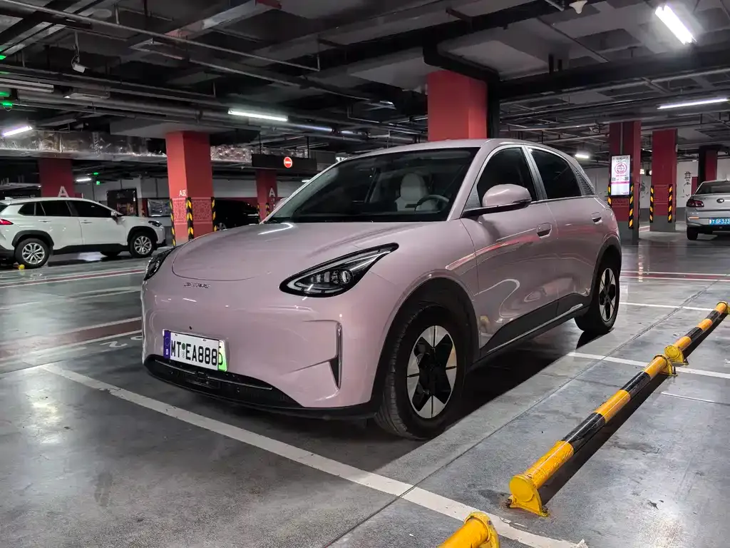 Geely Starburst — фото 1