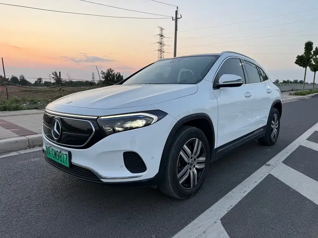 Mercedes-Benz EQA