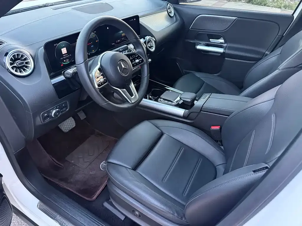 Mercedes-Benz EQA 2023 из CN, фото 2