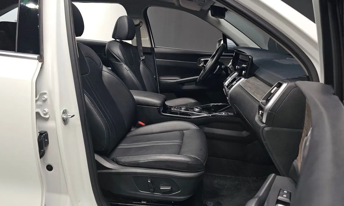 Kia Sorento — фото 4