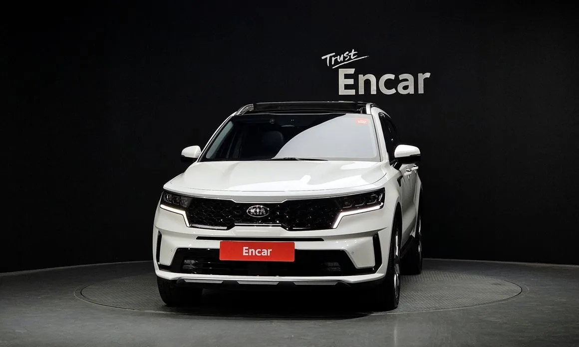 Kia Sorento — фото 7