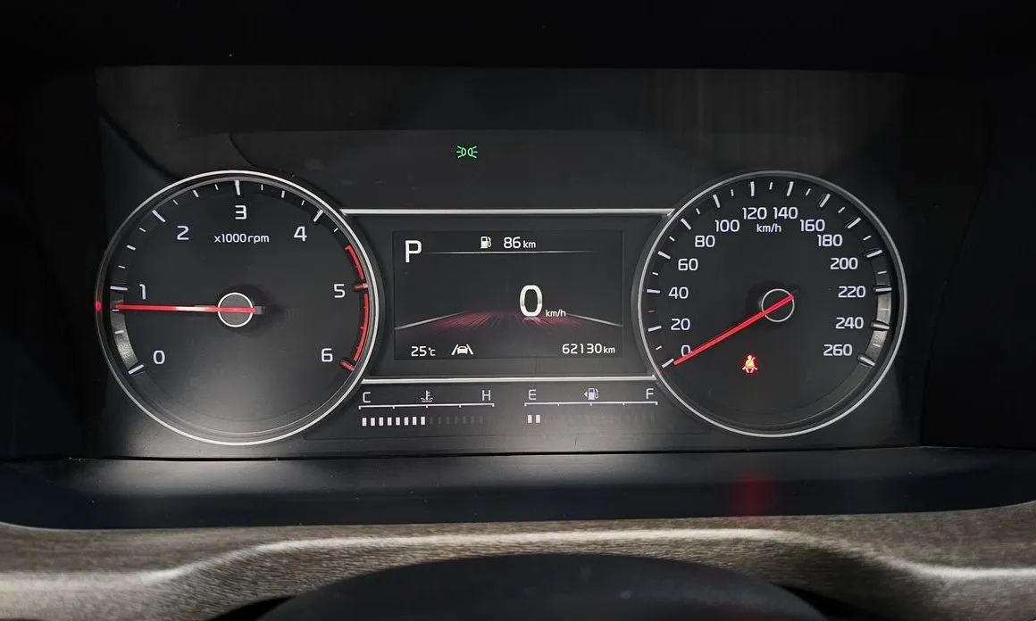 Kia Sorento — фото 10
