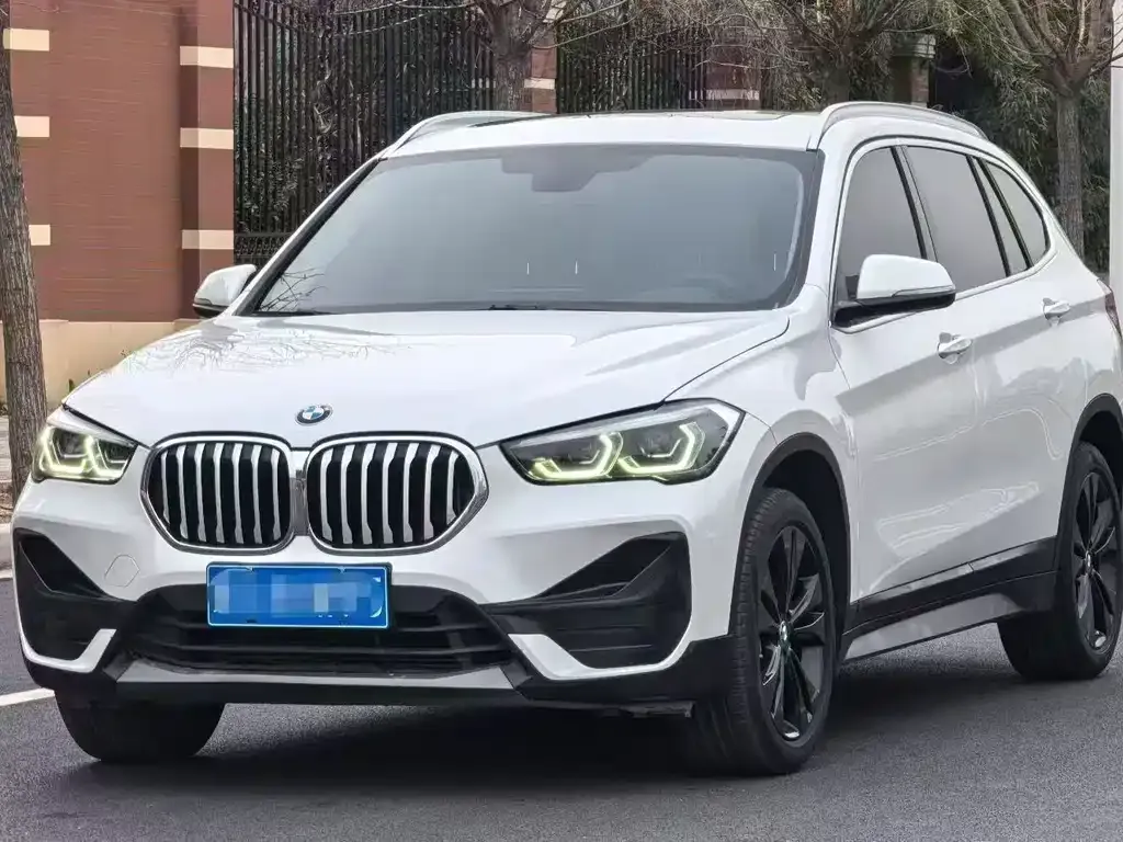 BMW X1 — фото 2