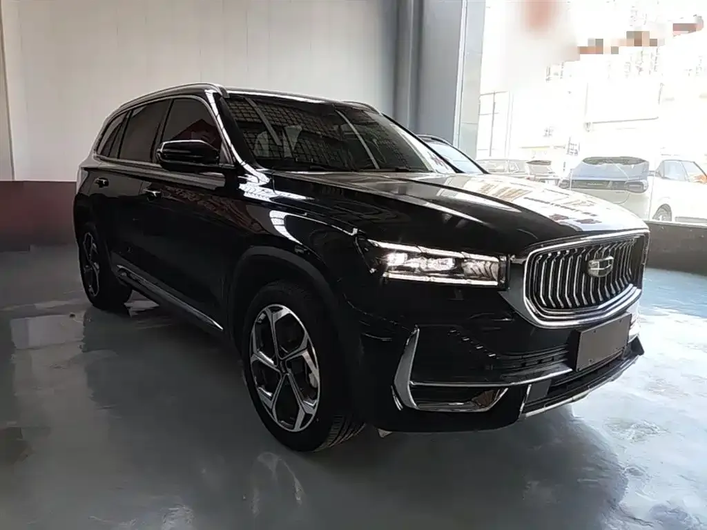Geely Xingyue L — фото 10