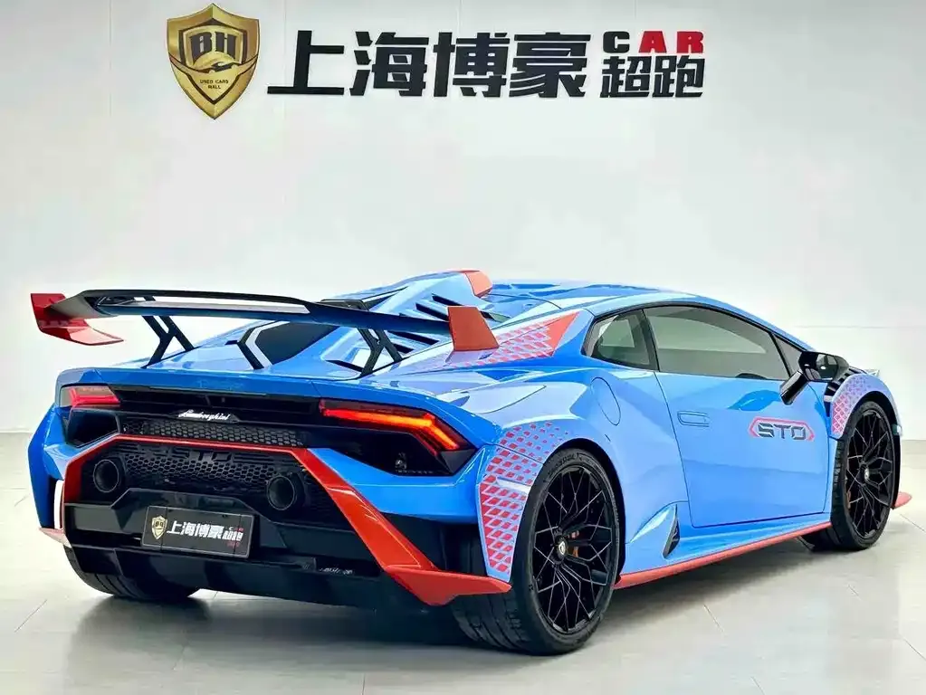 Lamborghini Huracan — фото 10