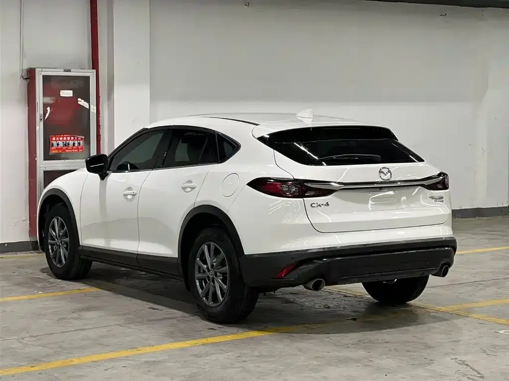 Mazda CX-4 — фото 6