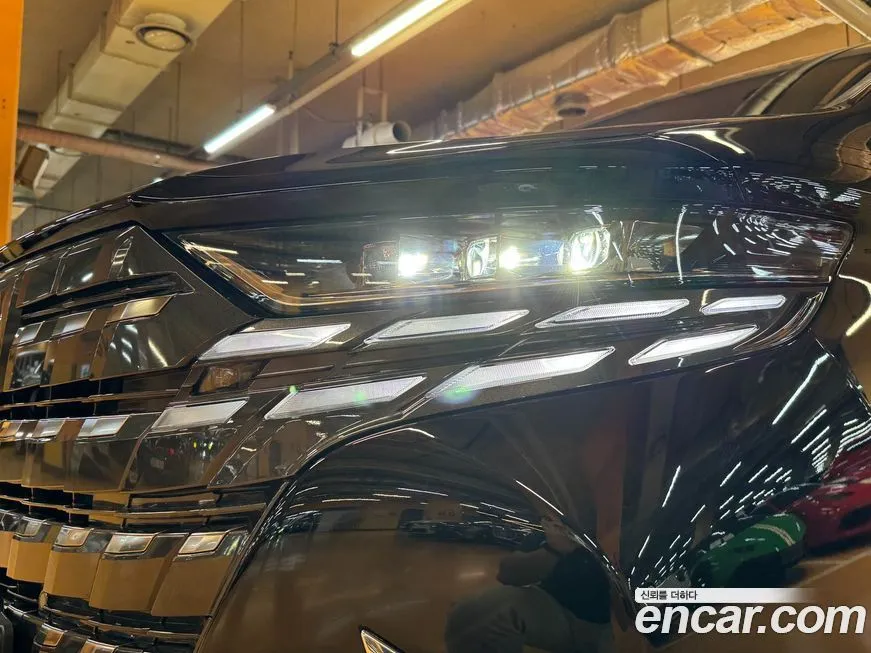 Toyota Alphard 2024 из KR, фото 7