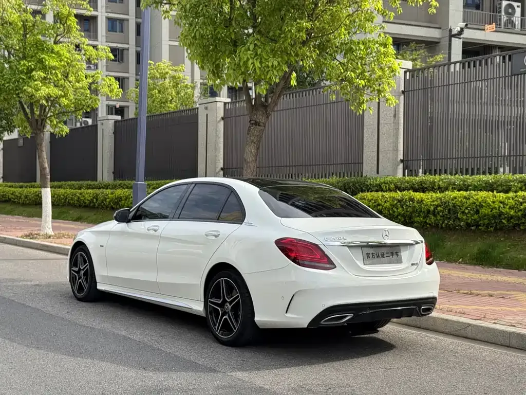 Mercedes-Benz C-Class — фото 7