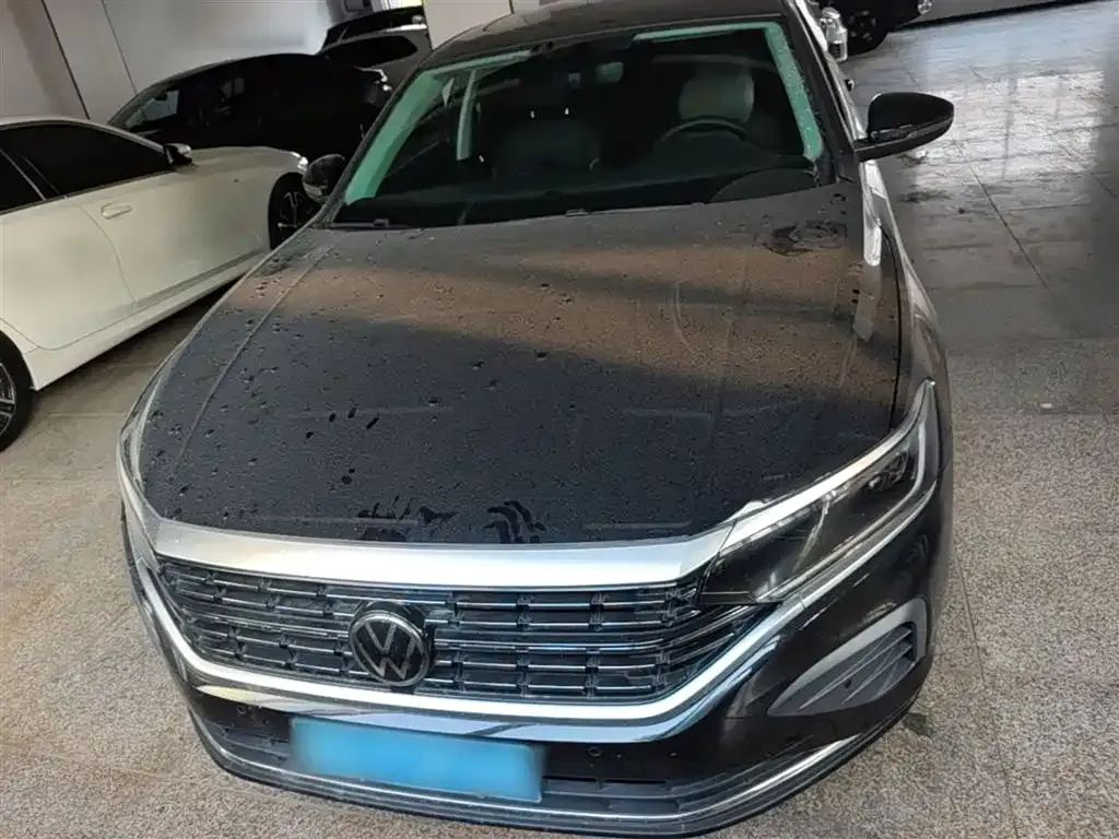 Volkswagen Passat — фото 7