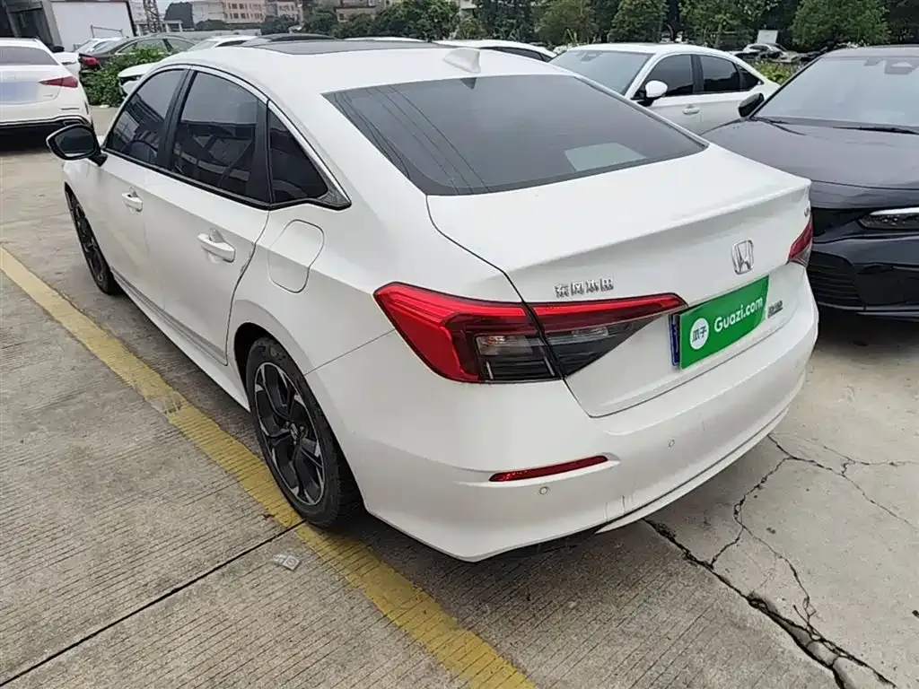 Honda Civic — фото 6
