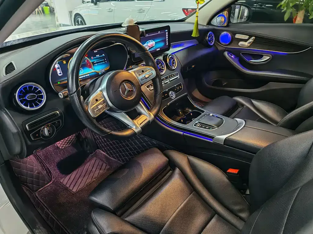 Mercedes-Benz C-Class — фото 10