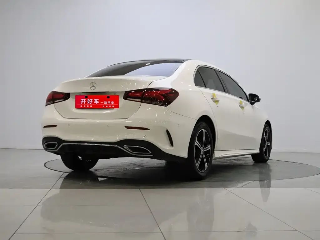 Mercedes-Benz A-Class — фото 9