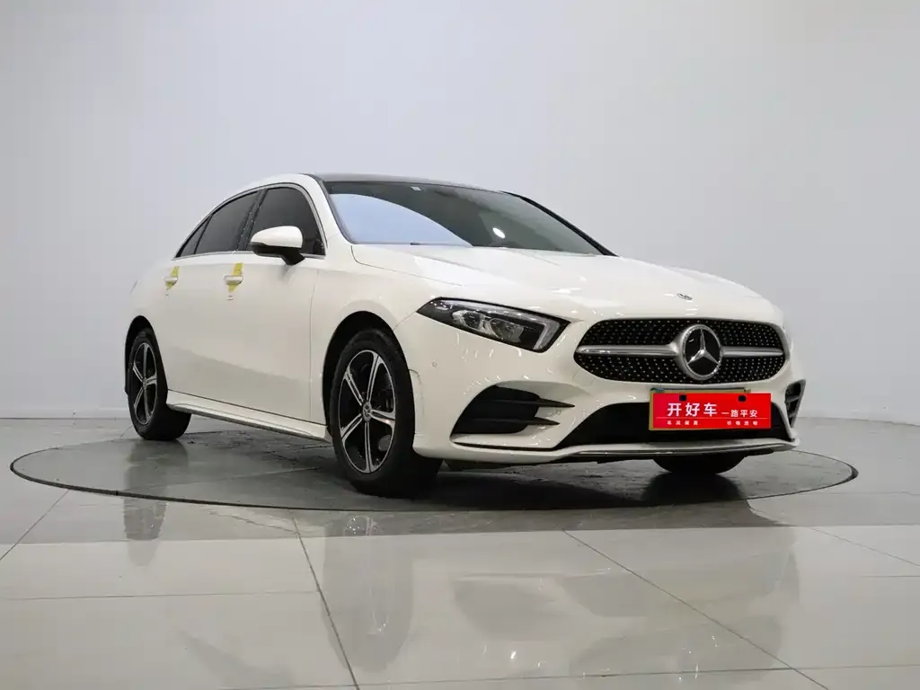 Mercedes-Benz A-Class — фото 3