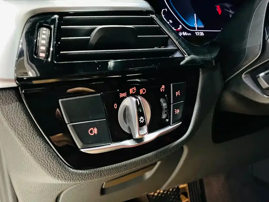 BMW 5 Series New Energy 2022 из CN, фото 5