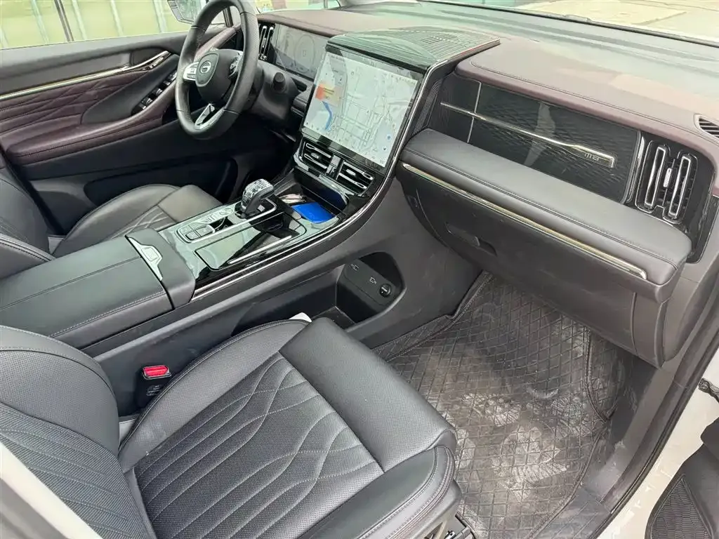 GAC Motor Trumpchi M8 — фото 10