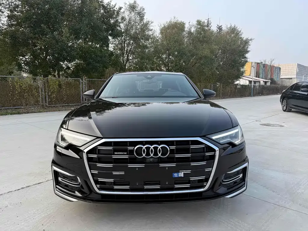 Audi A6L — фото 10