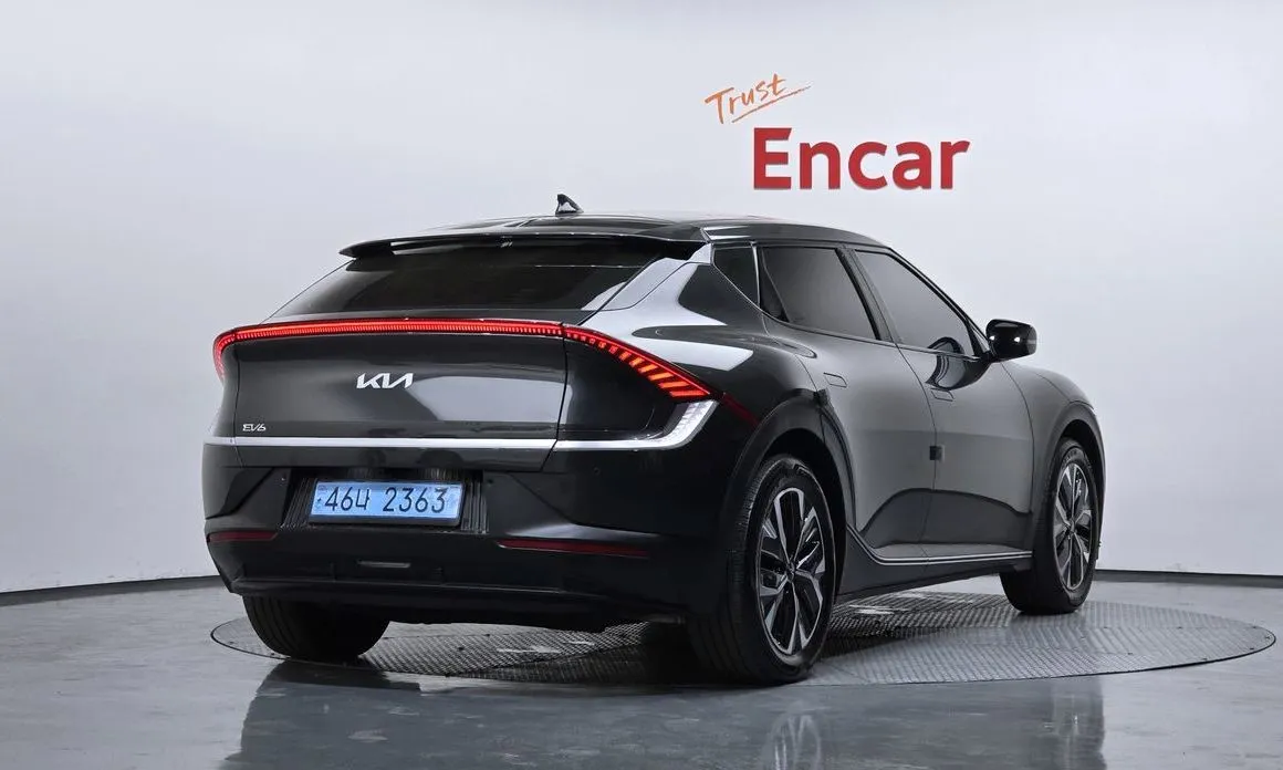 Kia EV6 2023 из KR, фото 4