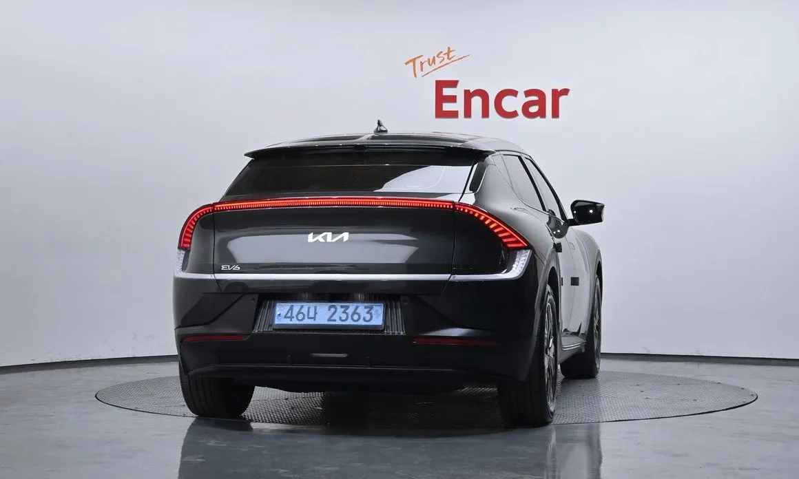 Kia EV6 2023 из KR, фото 6