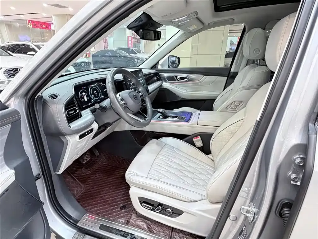 GAC Motor Trumpchi GS8 — фото 7
