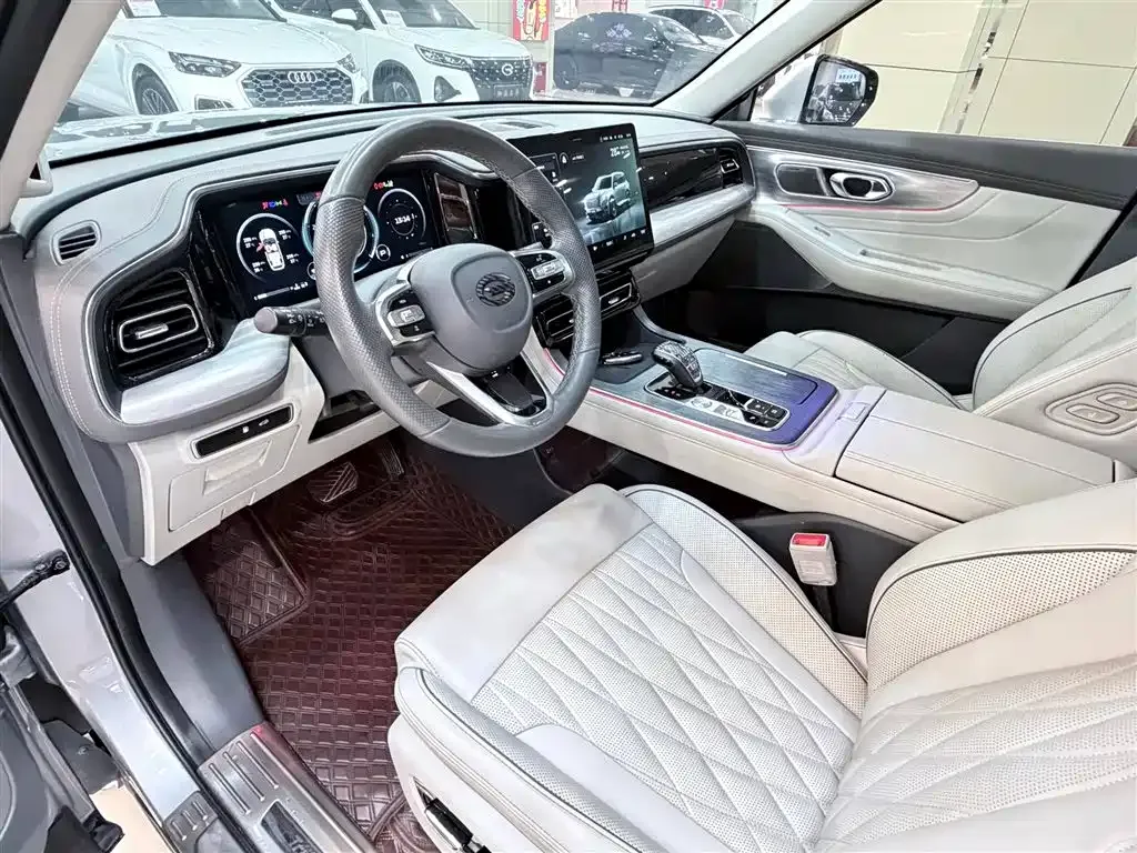 GAC Motor Trumpchi GS8 — фото 10