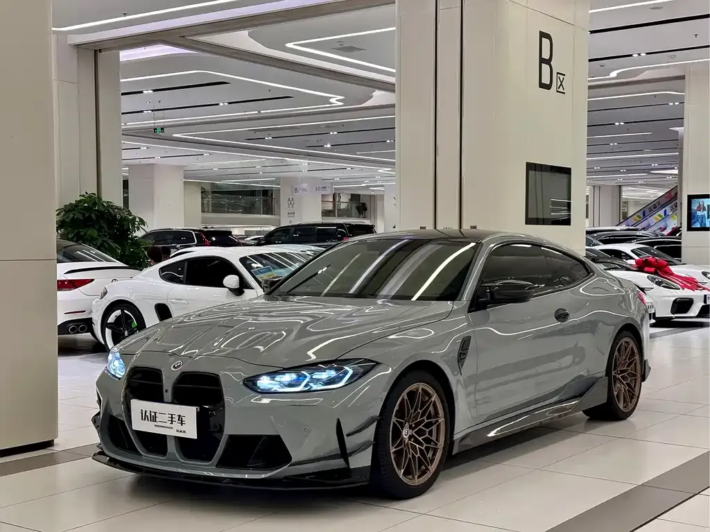 BMW M4 — фото 4