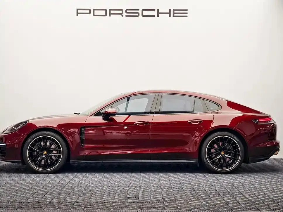 Porsche Panamera — фото 9