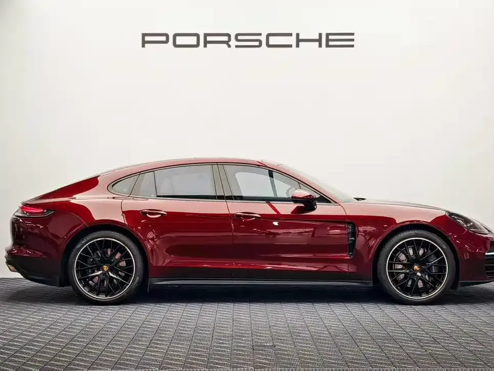 Porsche Panamera — фото 6