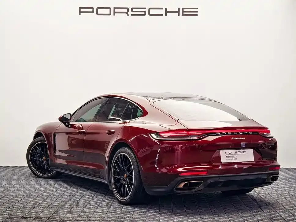Porsche Panamera — фото 10