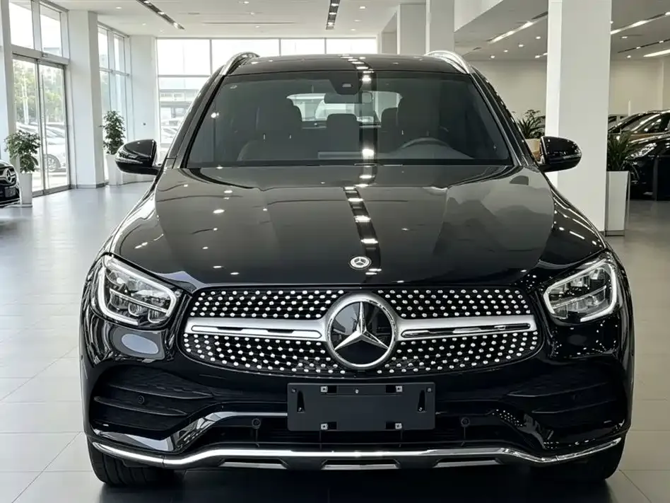 Mercedes-Benz GLC — фото 1