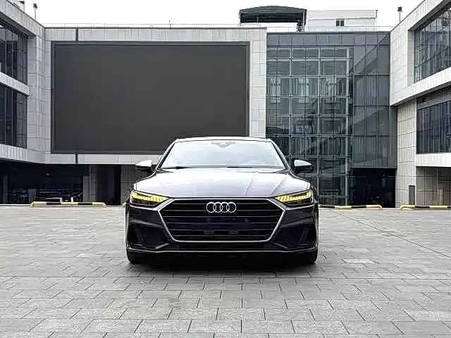 Audi A7 — фото 2