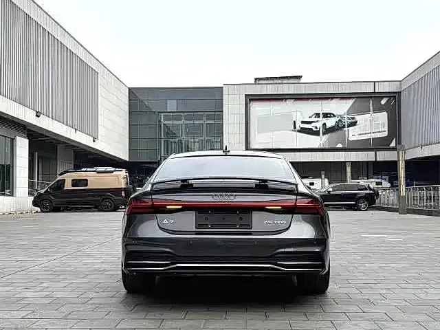 Audi A7 — фото 3