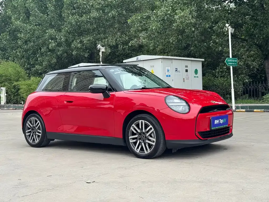 MINI Cooper EV 2024 из CN, фото 7