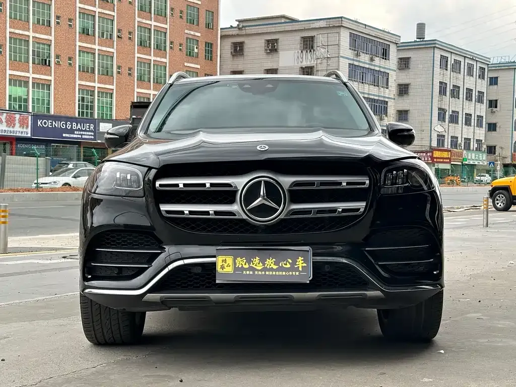 Mercedes-Benz GLS — фото 9