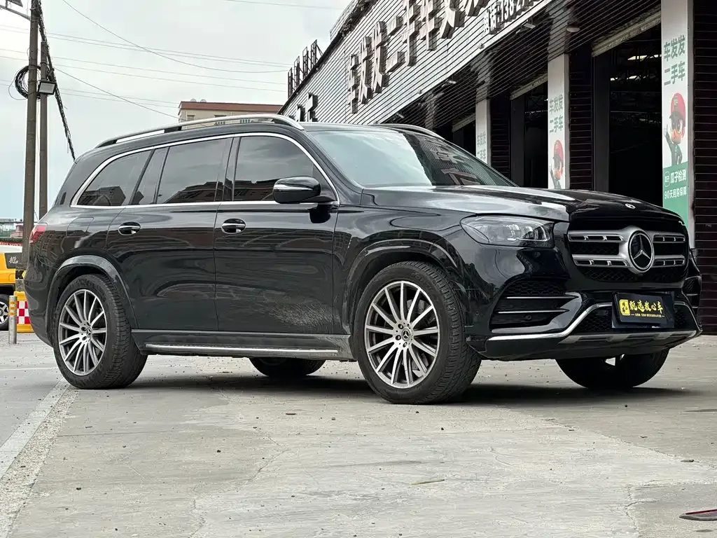 Mercedes-Benz GLS — фото 10